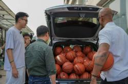 开云官网关于今晨突围战来临，深圳男篮围绕CBA常规赛更衣室发声，信心回归，医务组通报恢复的信息